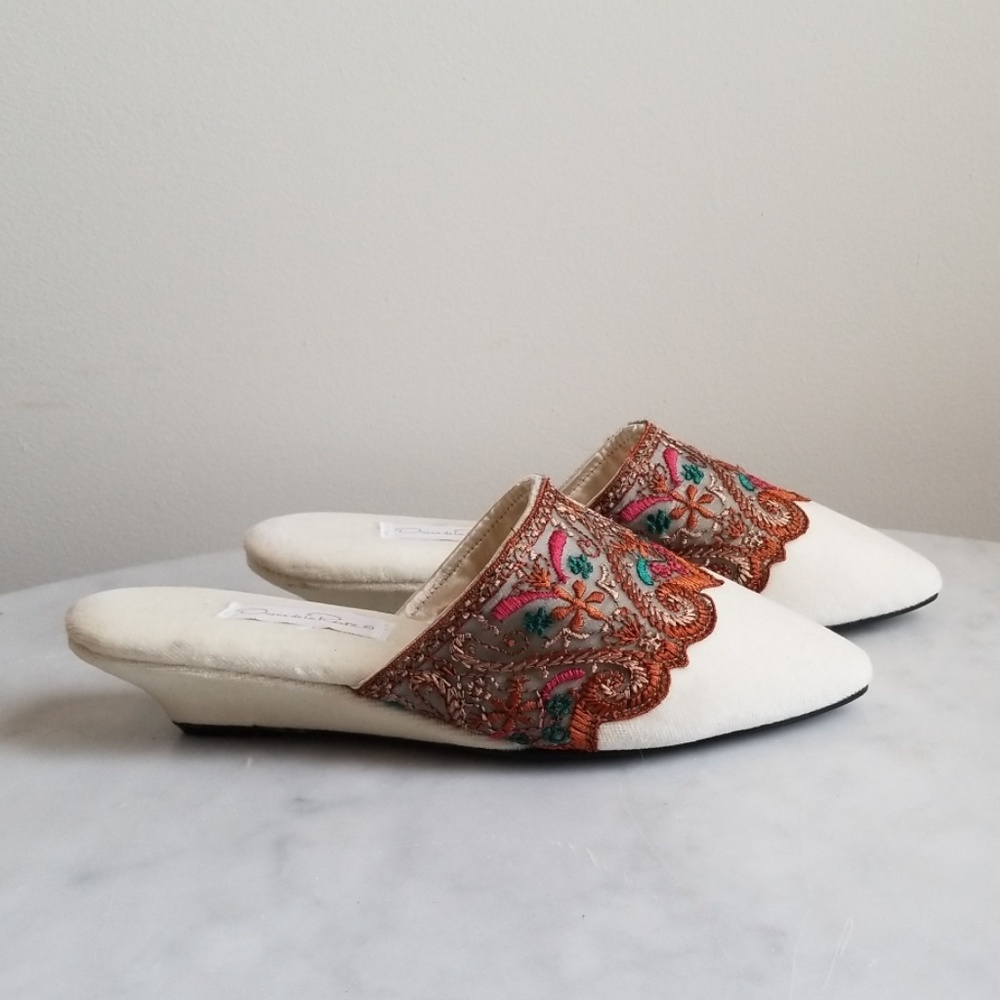 Oscar de la Renta Embroidered Slippers